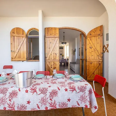 Gaudi - Pedrera * Sant Isidoro (Apulia)