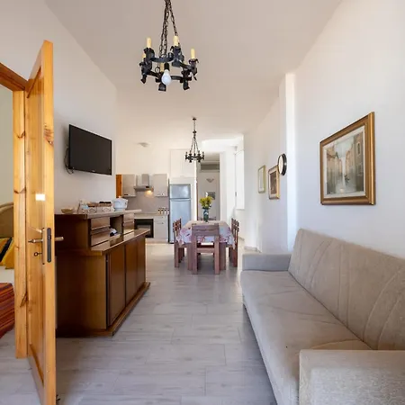 Holiday home Gaudi - Pedrera